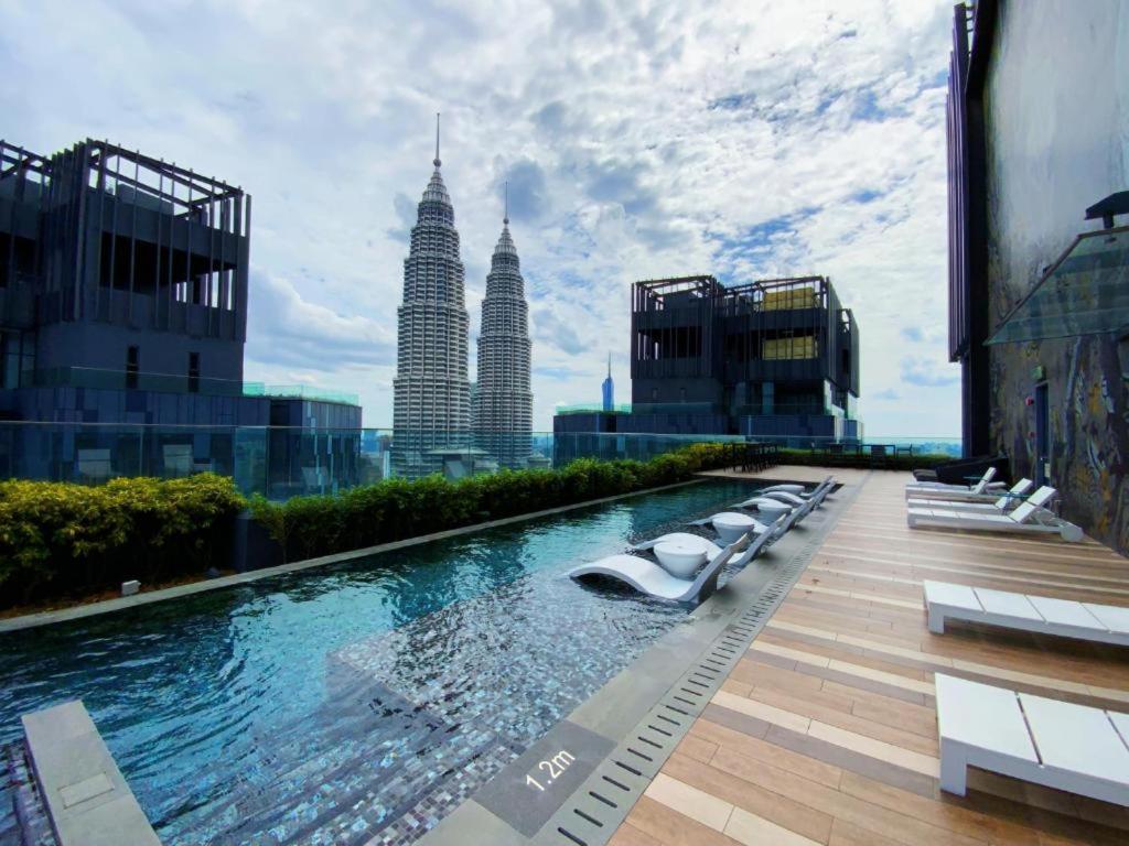 Star Holiday Sky Pool Klcc Kuala Lumpur Esterno foto