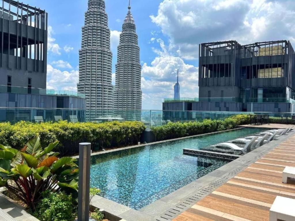Star Holiday Sky Pool Klcc Kuala Lumpur Esterno foto