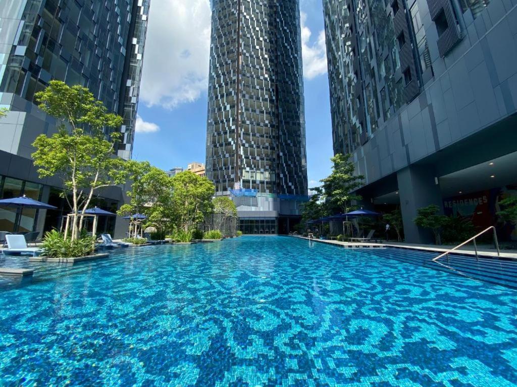 Star Holiday Sky Pool Klcc Kuala Lumpur Esterno foto