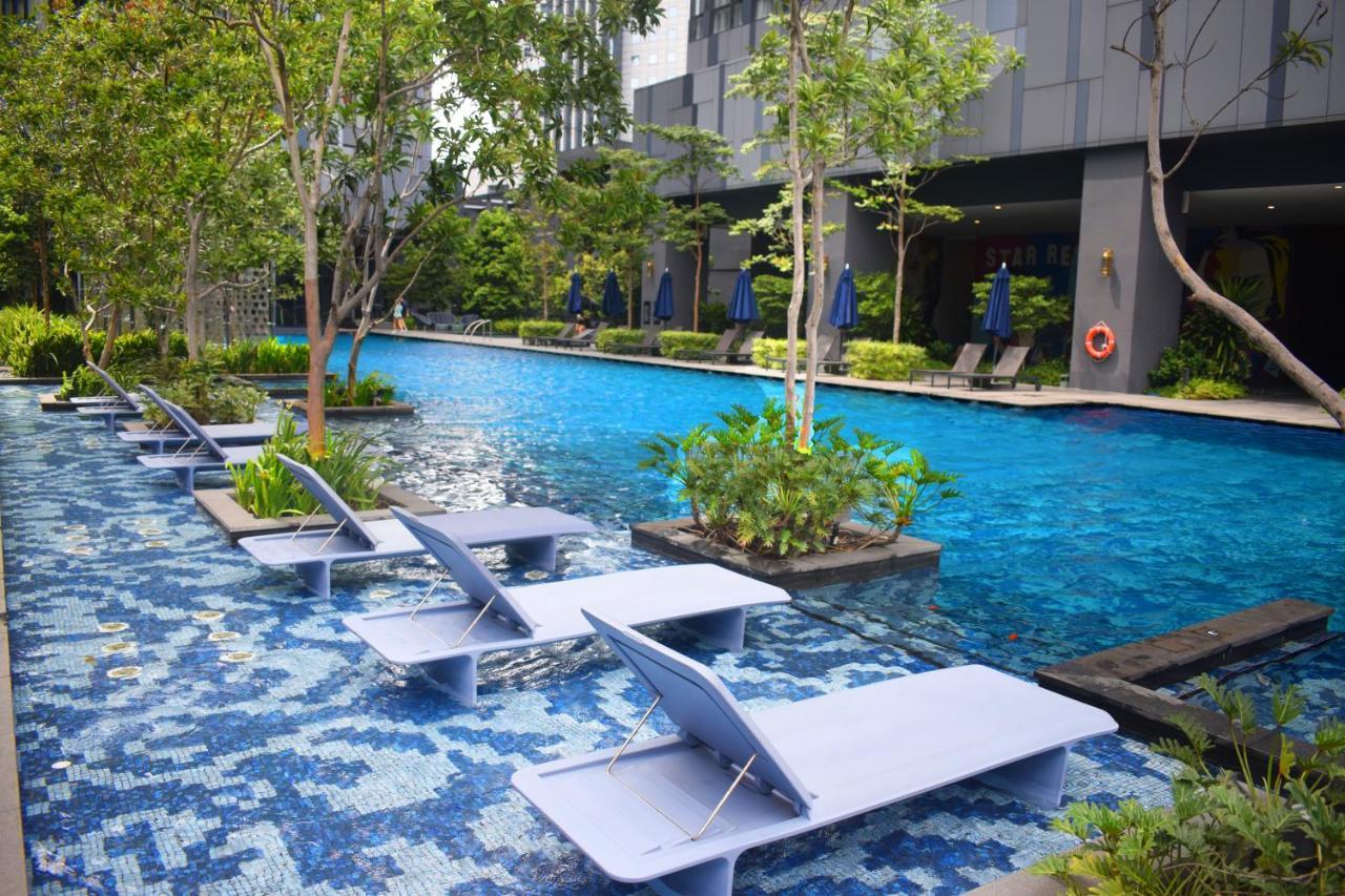 Star Holiday Sky Pool Klcc Kuala Lumpur Esterno foto
