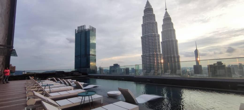 Star Holiday Sky Pool Klcc Kuala Lumpur Esterno foto