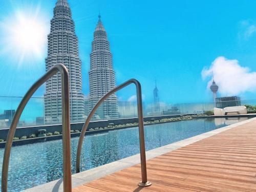 Star Holiday Sky Pool Klcc Kuala Lumpur Esterno foto