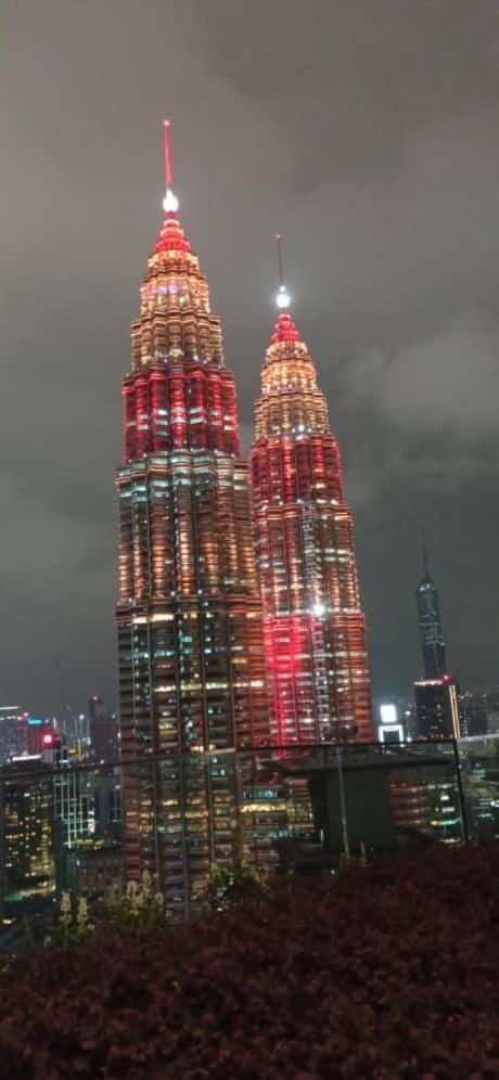 Star Holiday Sky Pool Klcc Kuala Lumpur Esterno foto