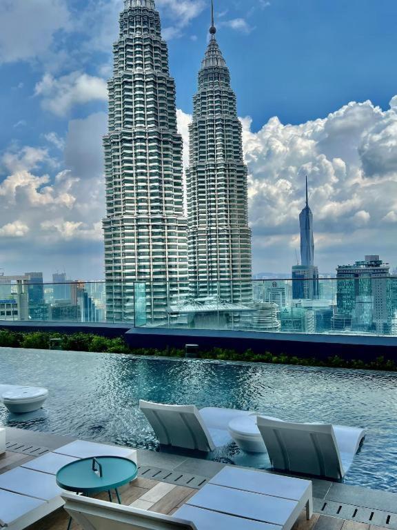 Star Holiday Sky Pool Klcc Kuala Lumpur Esterno foto